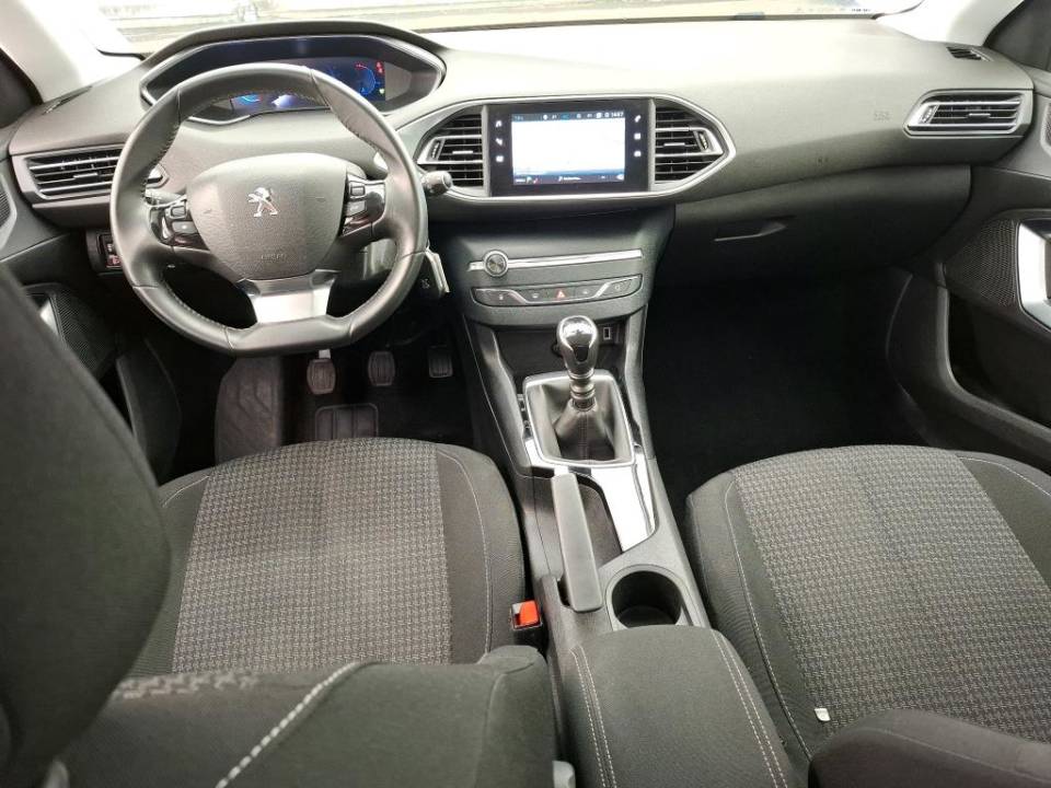 Fotografija za 2993 Peugeot 308 1.2PureTECH Active+