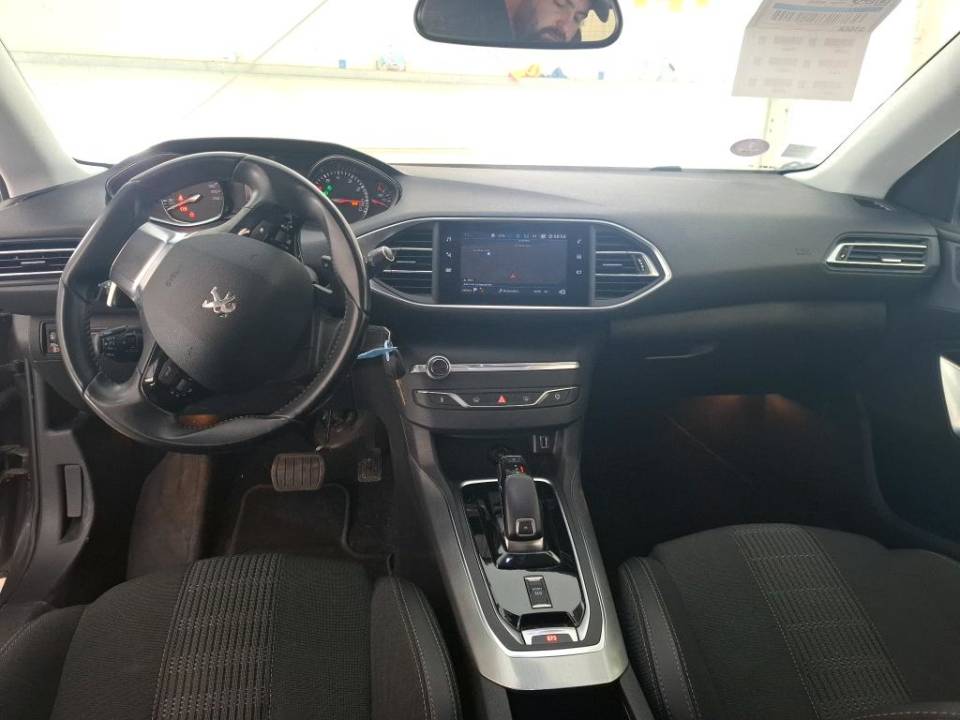 Fotografija za 2994 Peugeot 308 1.2PureTECH Allure