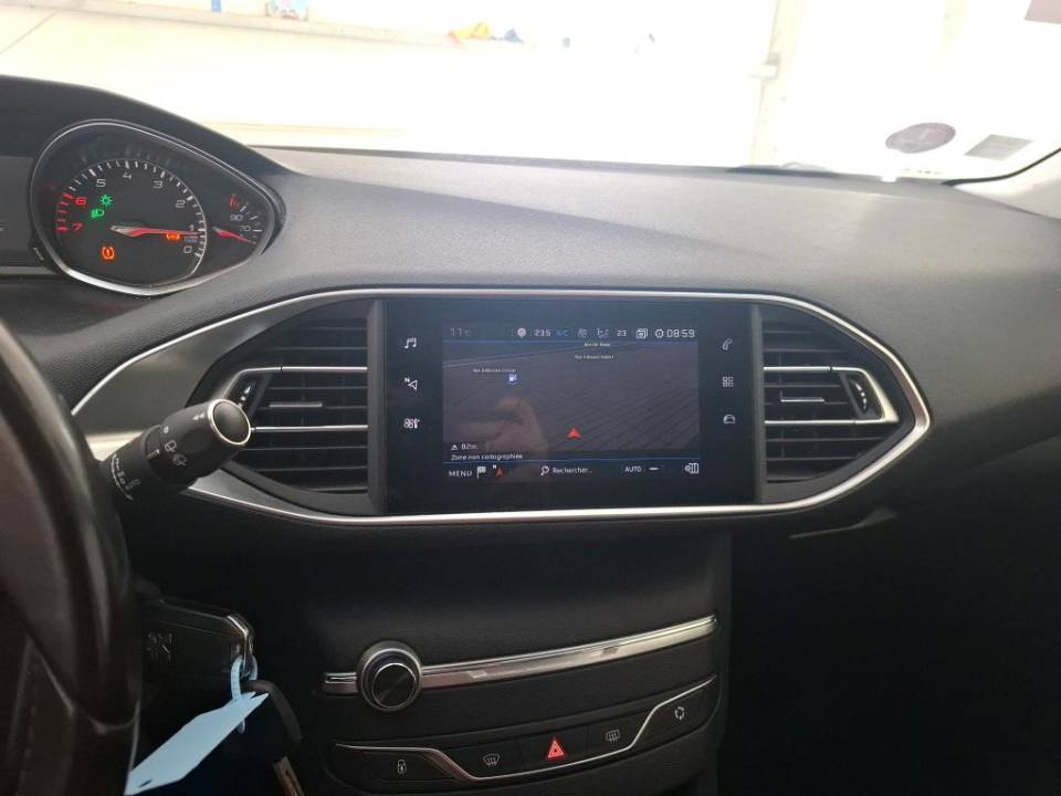Fotografija za 2994 Peugeot 308 1.2PureTECH Allure