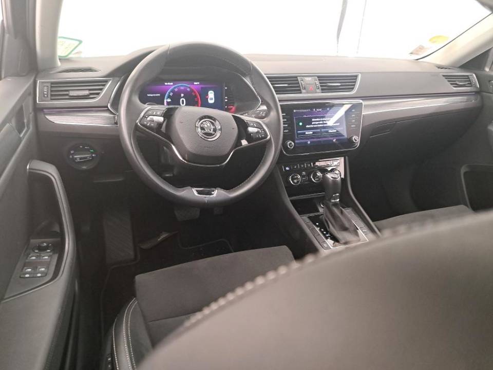 Fotografija za 2999 Skoda Superb 2.0TDI DSG7 Ambition
