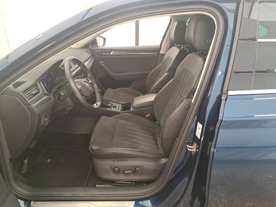 Fotografija za 2999 Skoda Superb 2.0TDI DSG7 Ambition