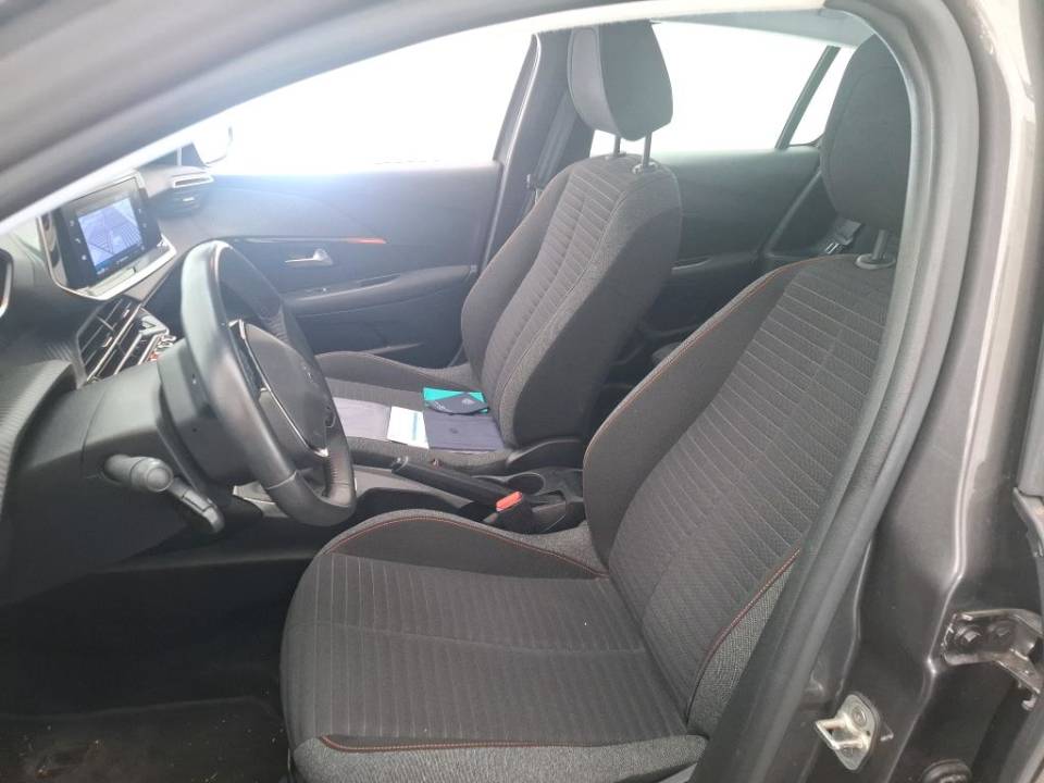 Fotografija za 3012 Peugeot 208 1.5BlueHDI Allure
