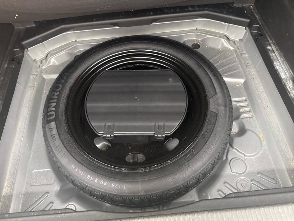 Fotografija za 3022 Opel Grandland X 1.2 P.Tech Edition