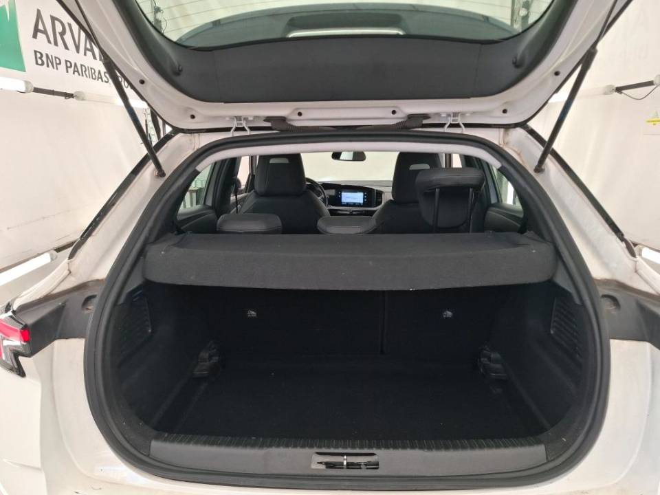 Fotografija za 3030 Opel Moka 1.2 PureTECH Elegance