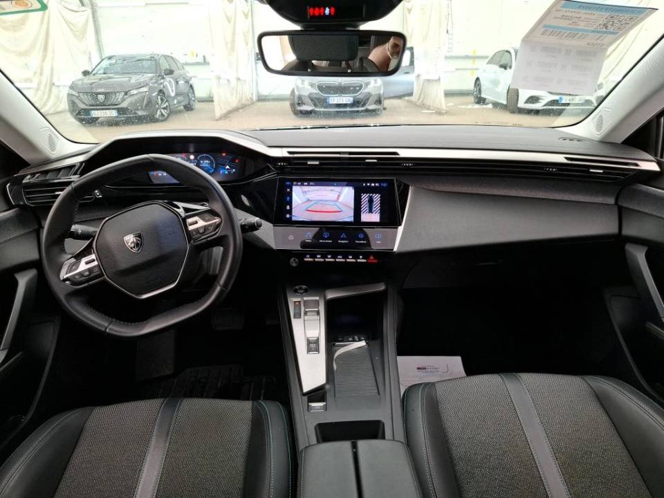 Fotografija za 3036 Peugeot 308 1.2 PureTECH Allure