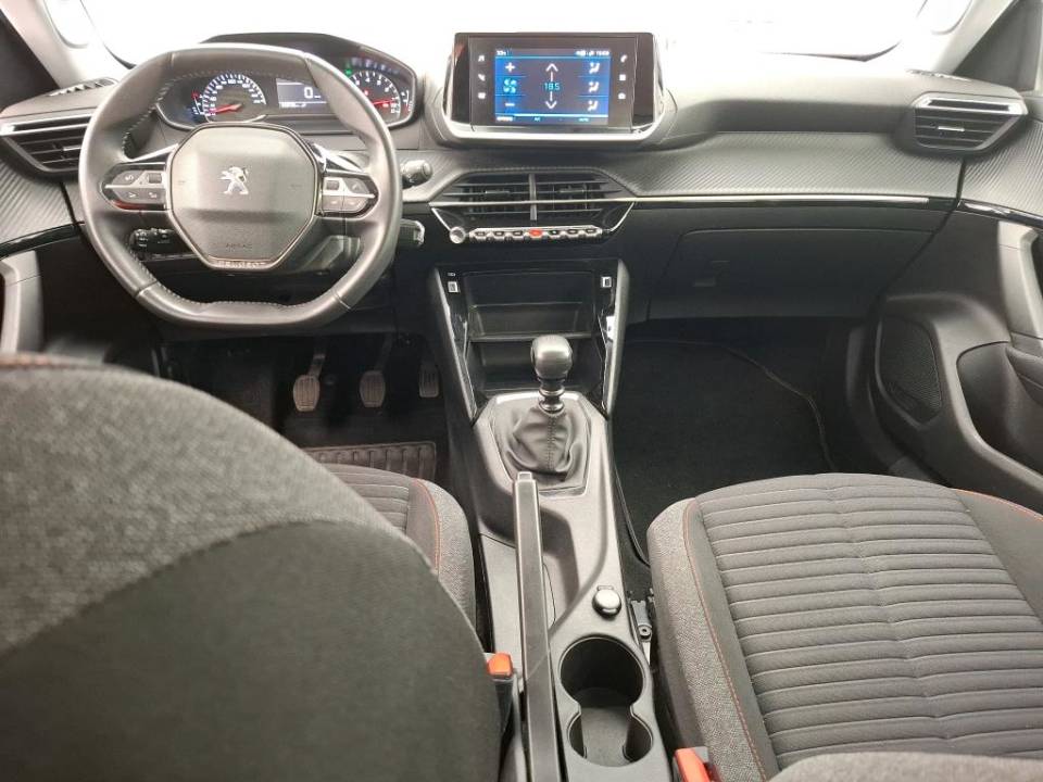 Fotografija za 3037 Peugeot 2008 1.2PureTECH Active