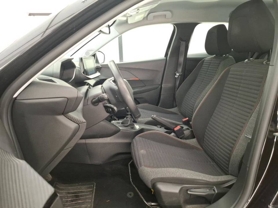 Fotografija za 3037 Peugeot 2008 1.2PureTECH Active